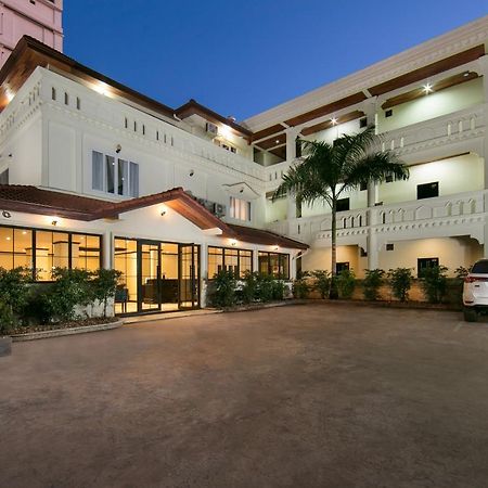 Vientiane Boutique Hotel Екстер'єр фото